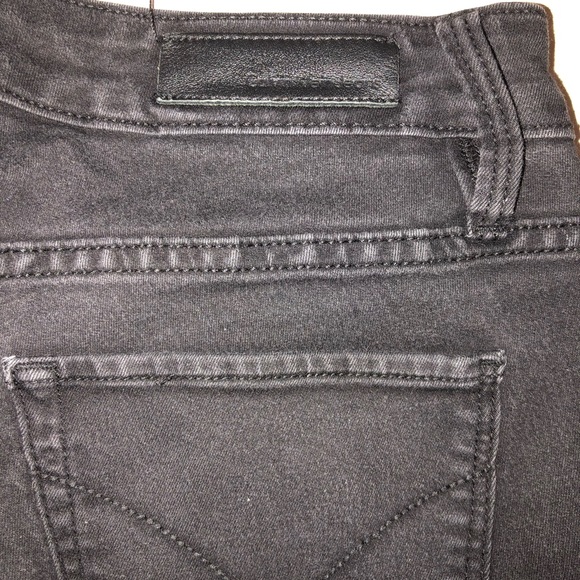 Calvin Klein Jeans - Picture 2 of 5